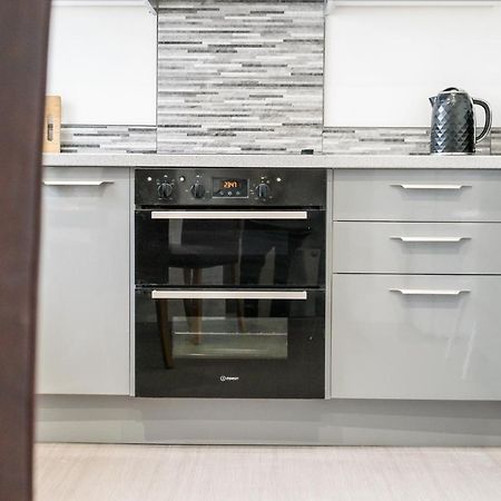 Birkdale Southport Boutique Apartment Sleeps 5 エクステリア 写真