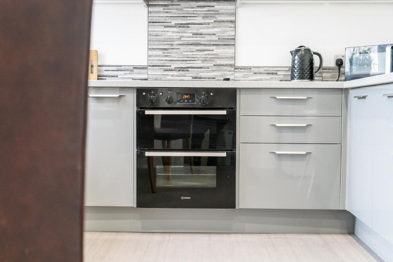 Birkdale Southport Boutique Apartment Sleeps 5 エクステリア 写真