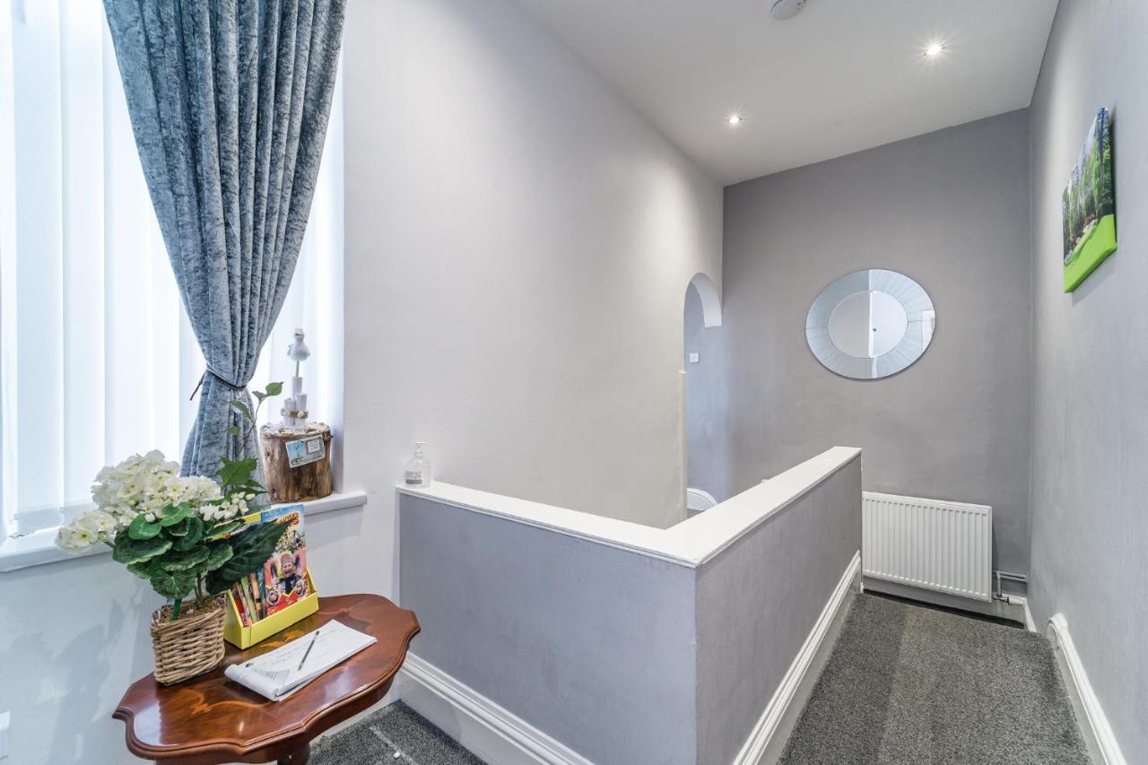 Birkdale Southport Boutique Apartment Sleeps 5 エクステリア 写真