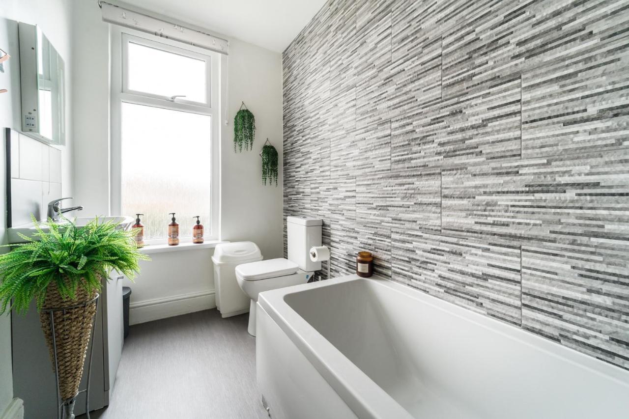 Birkdale Southport Boutique Apartment Sleeps 5 エクステリア 写真